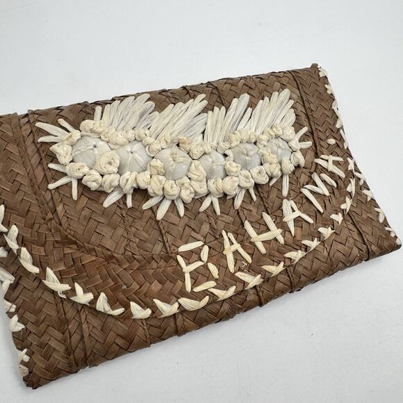 Wicker Straw Beach Summer Purse Handbag Clutch Shells Bahamas Vintage 80's - Picture 1 of 9